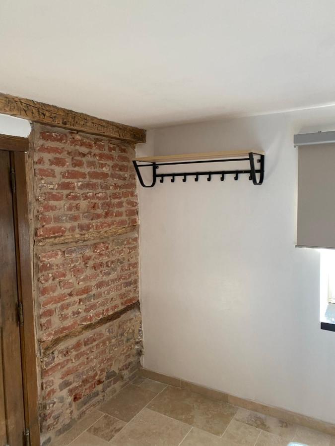 Suite De Charme : Les Crenees Oteppe Exterior photo